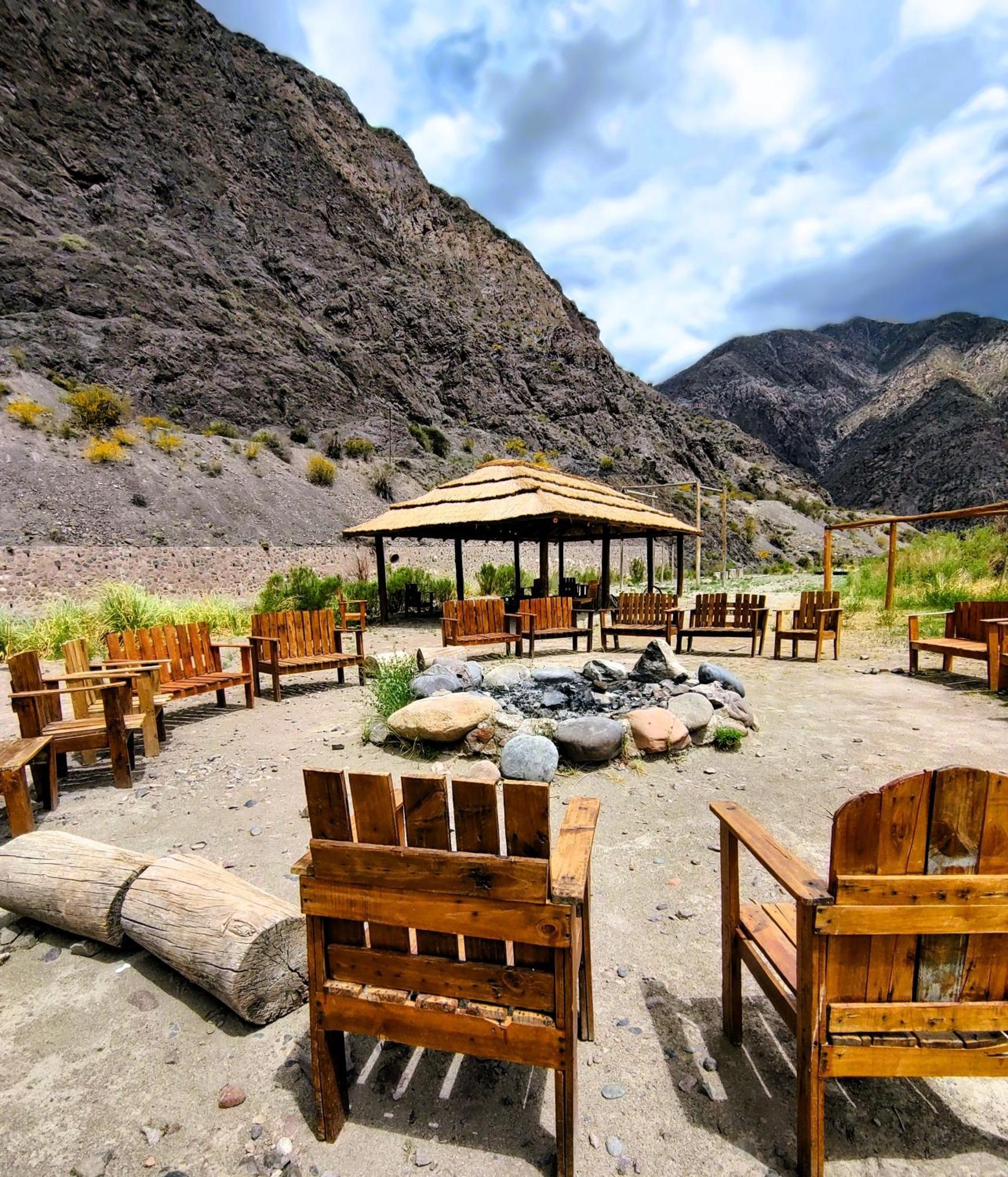 Villa Mendoza Sol Y Nieve Potrerillos Esterno foto